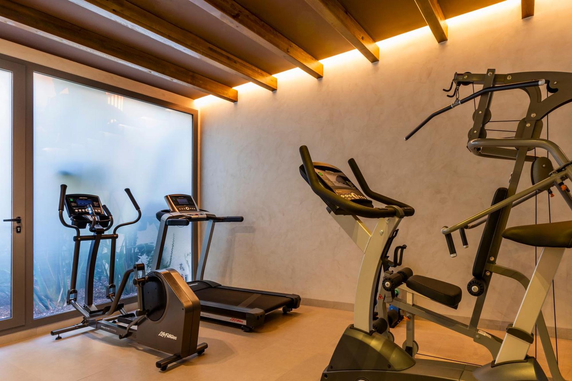Albades Hotel & Spa (Adults Only) 贝尼卡西姆 外观 照片